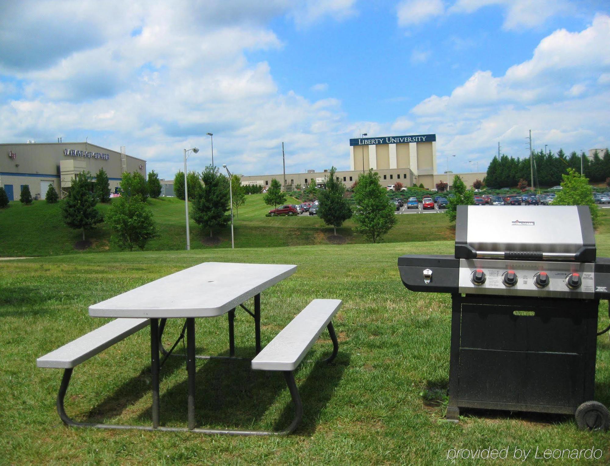 Extended Stay America Suites - Lynchburg - University Blvd Kültér fotó